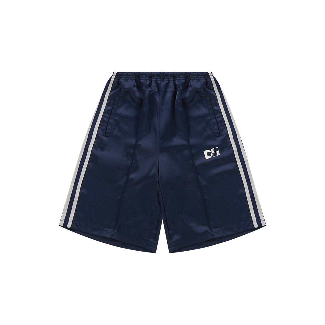 Satin oversized short