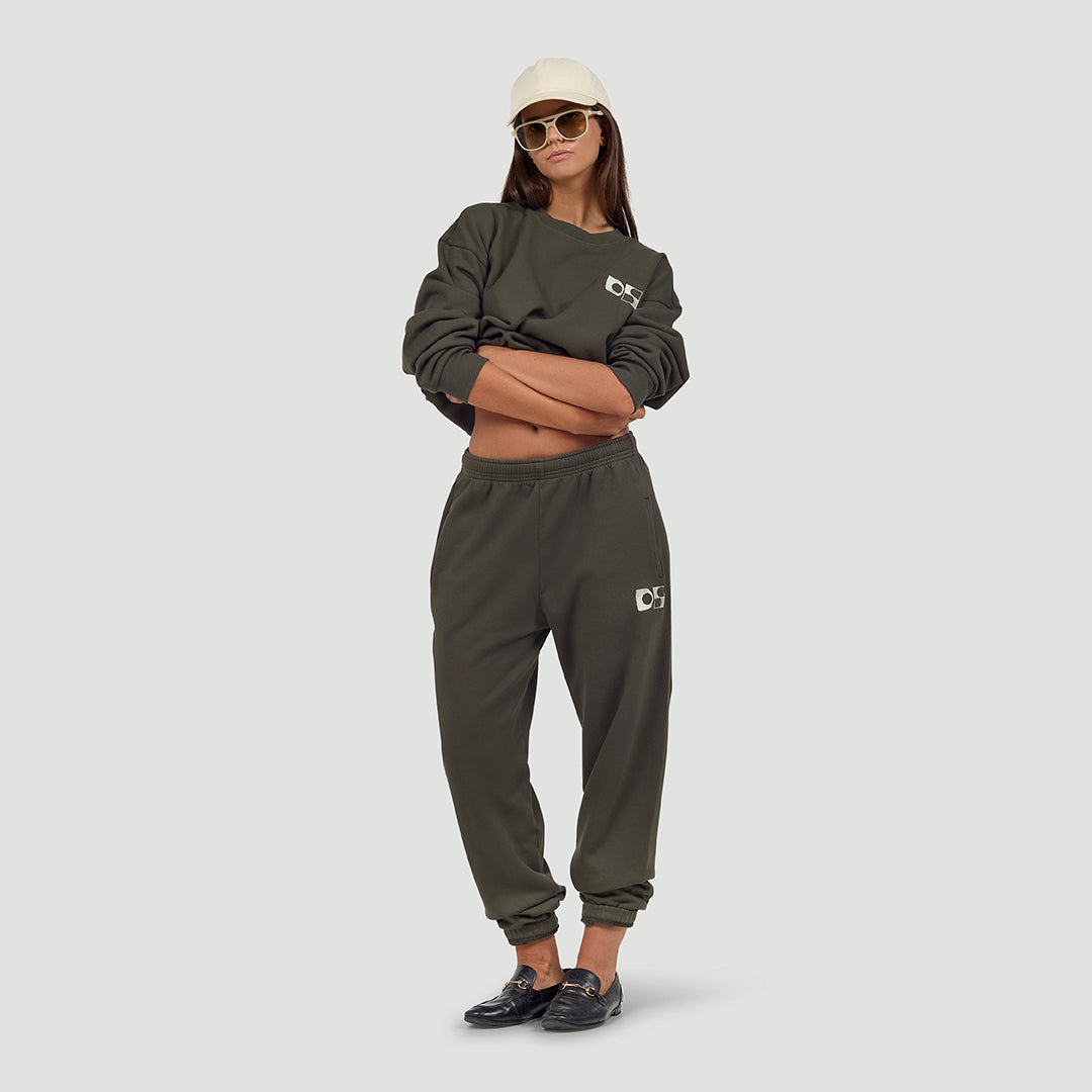 Team Dolly trackpants