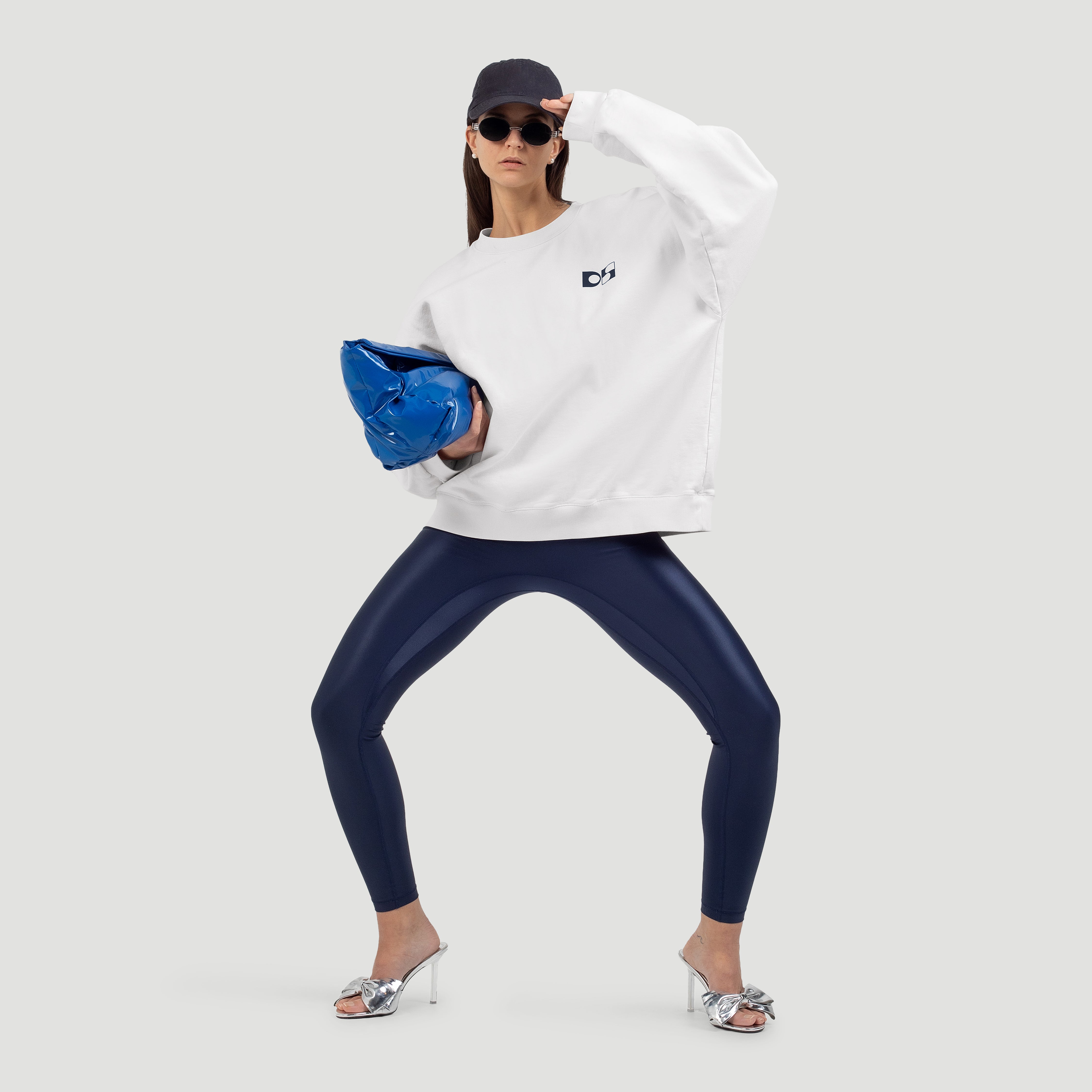 Heavy cotton oversized crewneck