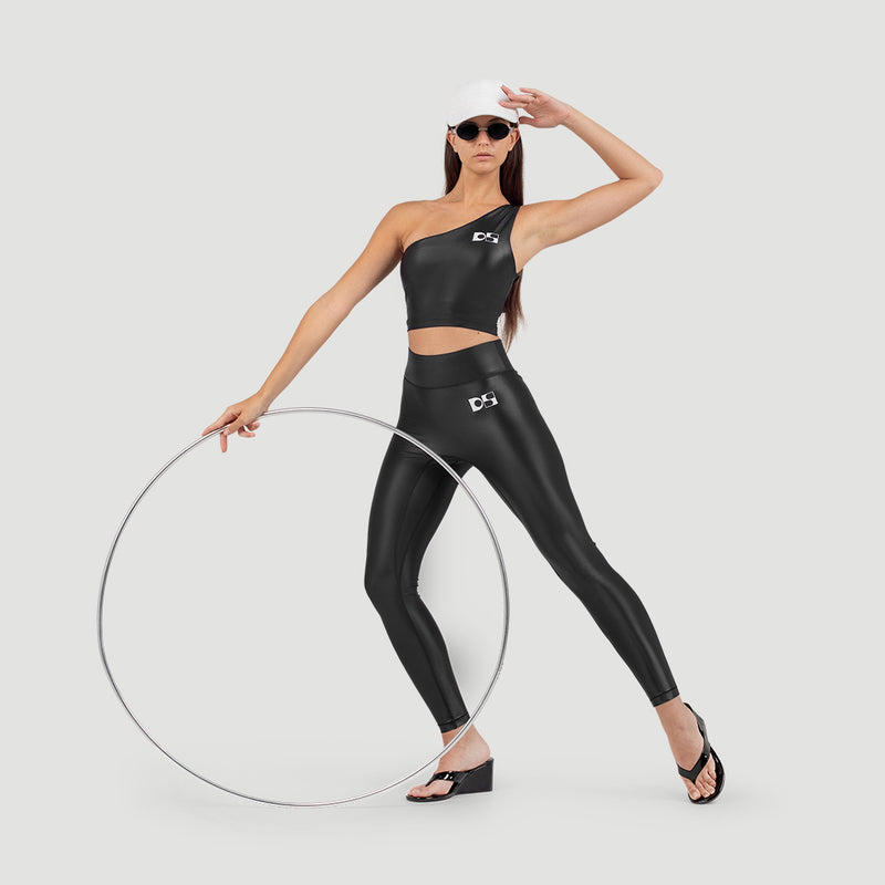 A-symmetric active top