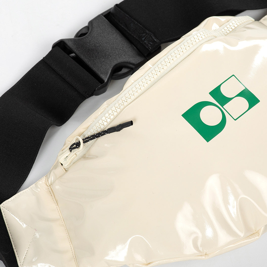 Dolly patent fannypack